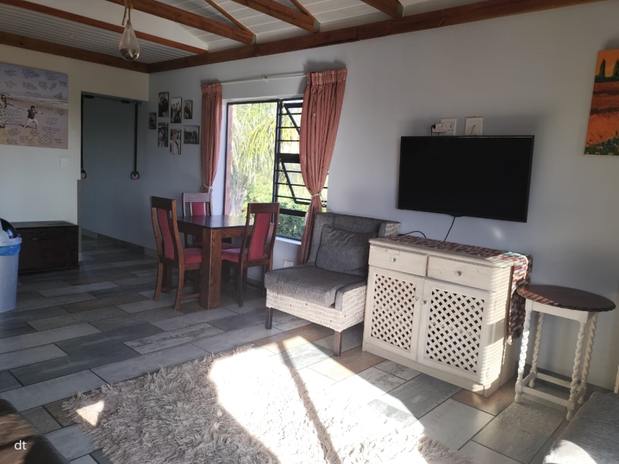 5 Bedroom Property for Sale in Fraaiuitsig Western Cape
